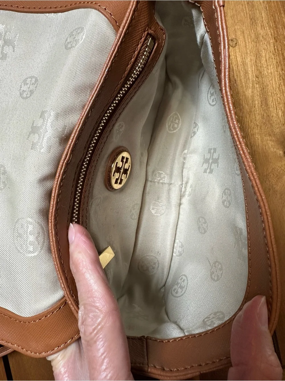 Tory Burch Robinson Luggage Brown Leather Crossbody Bag